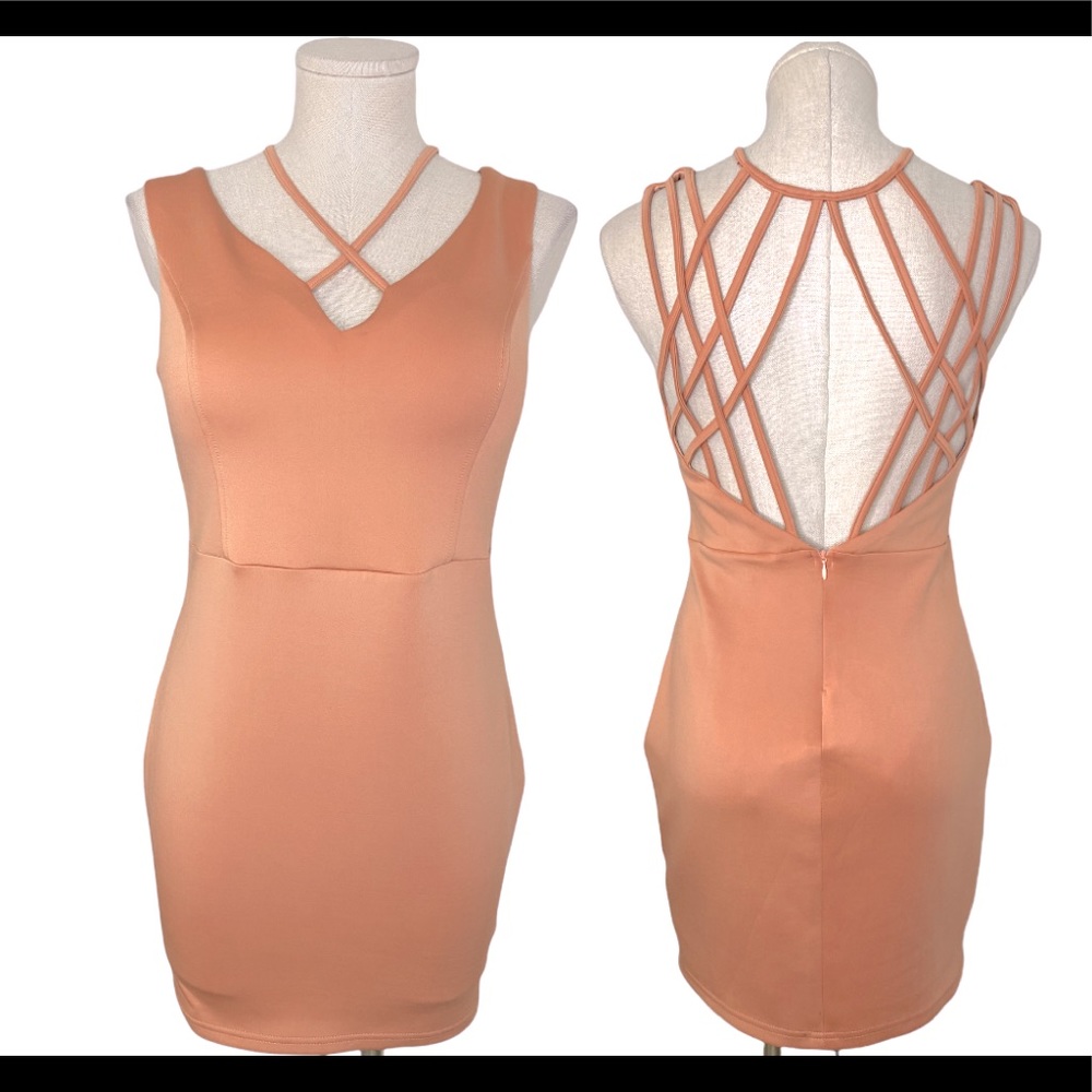 Women’s Bodycon Mini Dress Chic Strappy Back Detailing
Sleeveless L